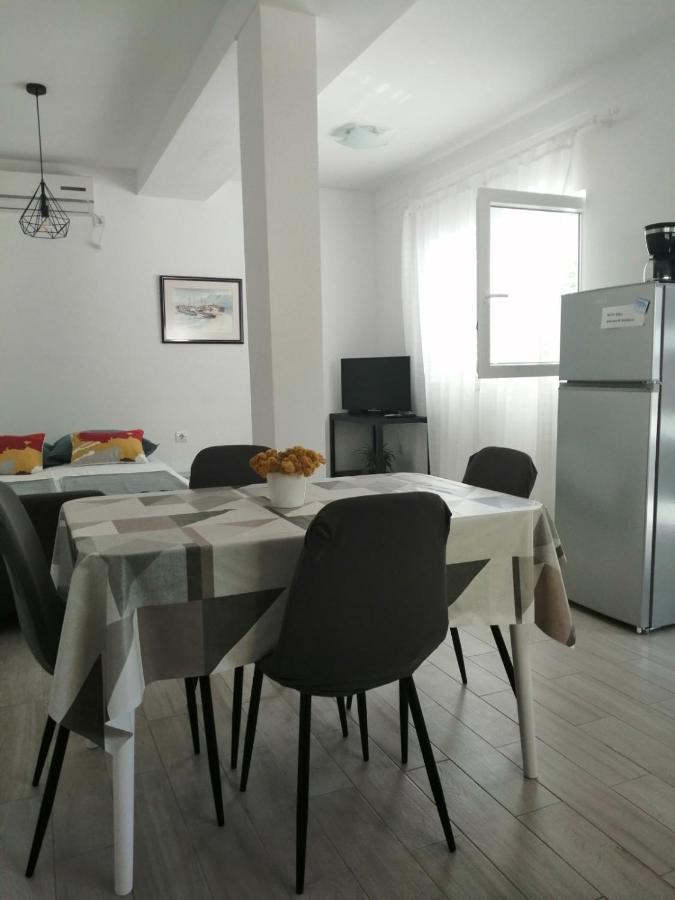 Apartman Lucija Korcula Town Luaran gambar