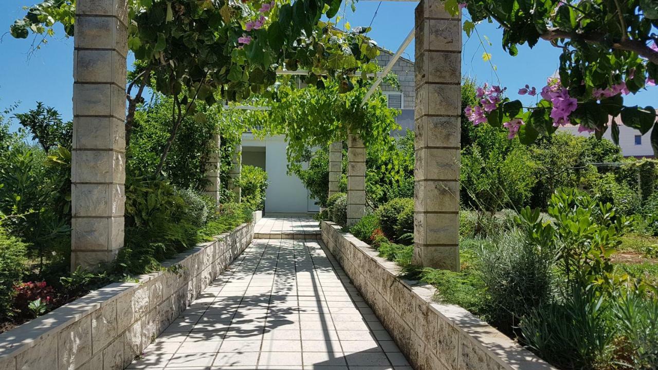 Apartman Lucija Korcula Town Luaran gambar